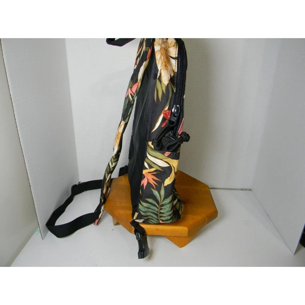 Dakine Detention Mini Sling 8L Backpack Floral Tropical Black Unisex OS